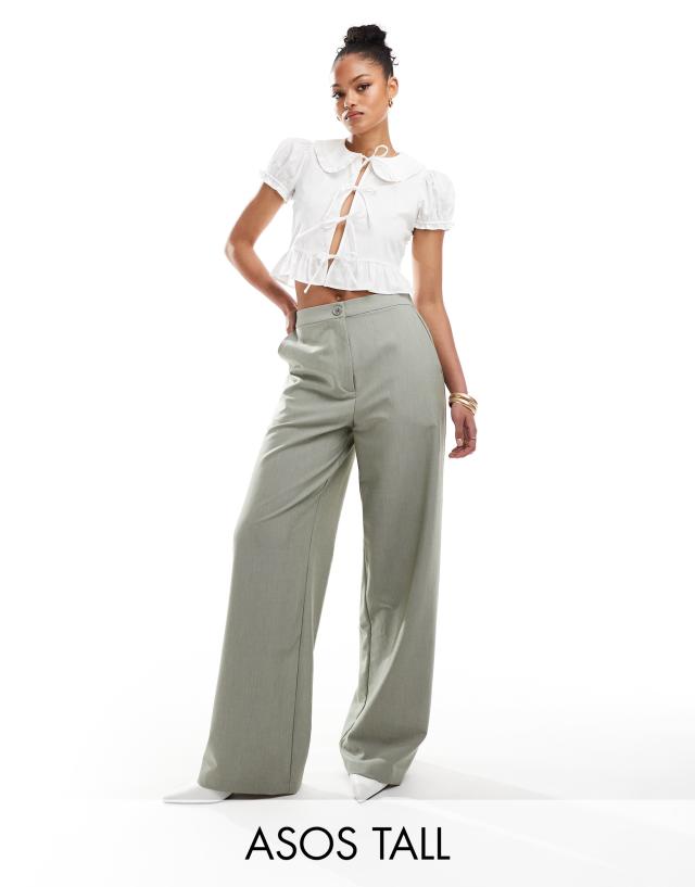 ASOS Tall - ASOS DESIGN  Tall relaxed tailored trousers in olive