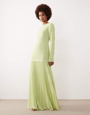 ASOS DESIGN Tall - Robe longue à jupe plissée et manches longues - Vert clair 38