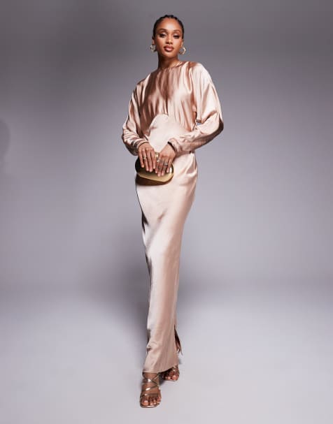 ASOS DESIGN Tall - Robe longue en satin à manches chauve-souris - Crème - view 1