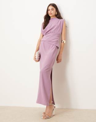 ASOS DESIGN Tall - Robe plissée mi-longue effet drapé à col montant - Raisin-Violet