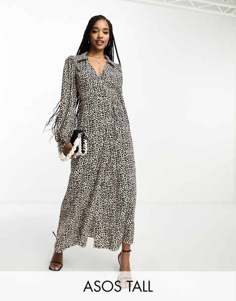 ASOS DESIGN Tall - Robe portefeuille mi-longue avec col et imprimé léopard - view 1