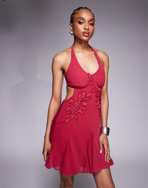 ASOS DESIGN Tall – Rosa, broderad miniklänning med halterneck och klockad kjol - view 1