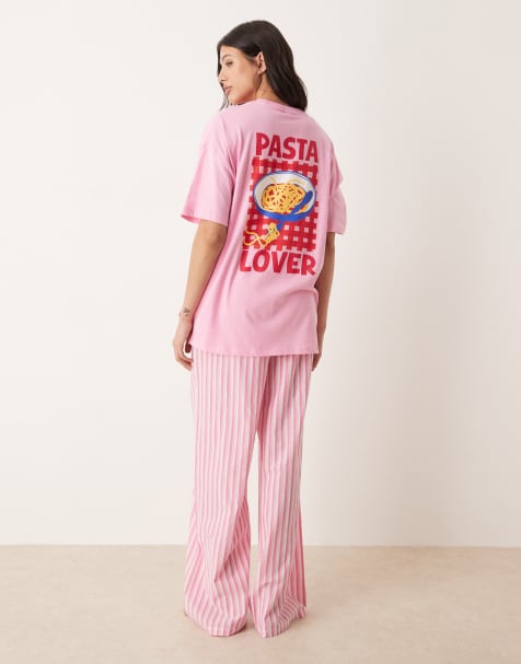 ASOS DESIGN Tall – Rosa pyjamas med vävda, vida byxor och oversize T-shirt med pasta-tryck - view 1