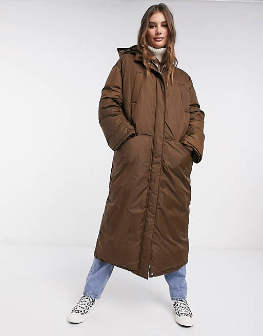  Tall ruched sleeve maxi puffer coat in brown 
