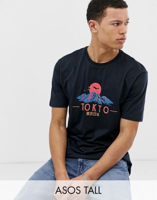 ASOS DESIGN - Tall - Ruimvallend T-shirt met Tokyo print-Marineblauw