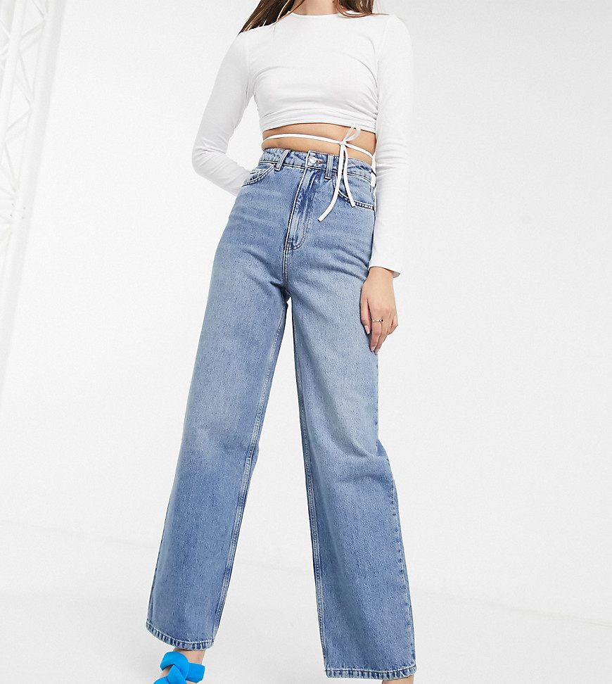 ASOS DESIGN Tall - Ruimvallende dad jeans met hoge taille van gerecycled katoenmix in brightwash-Blauw