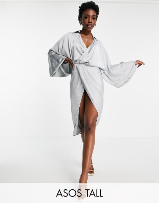 ASOS DESIGN Tall – Satynowa sukienka koszulowa z obszernymi rękawami z obcisłymi mankietami i odkrytymi plecami
