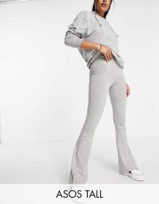 asos tall -  DESIGN Tall – Schlaghose in Kalkgrau