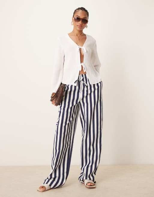 ASOS DESIGN Tall – Schlupfhose in Leinenoptik mit marineblauen Streifen