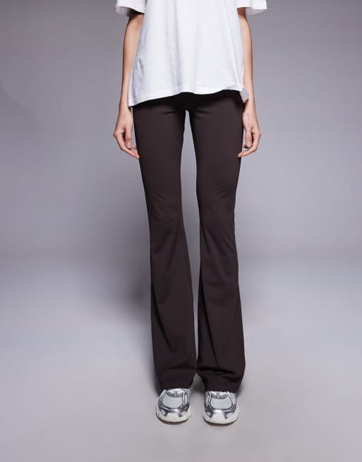 ASOS DESIGN Tall sculpting cross front flare pants in chocolate, 4 of 5
