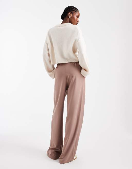 ASOS DESIGN Tall – Sesamfärgade, figursydda byxor med raka ben och avslappnad passform, 5 av 5