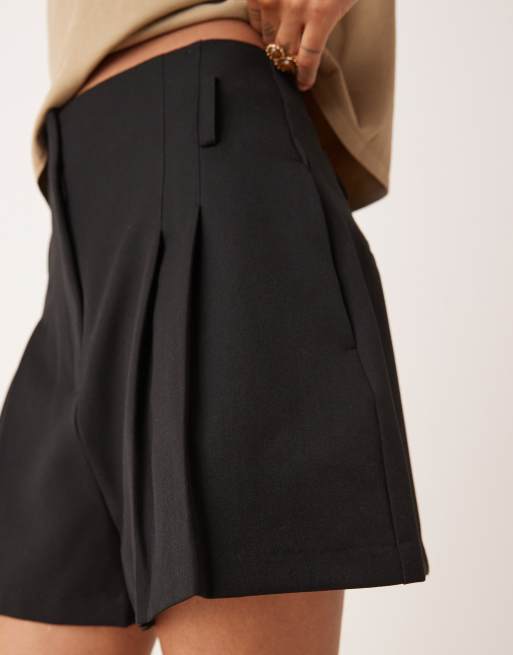 ASOS DESIGN Tall - Short ajusté à taille haute et ceinture - Noir, 2 de 5