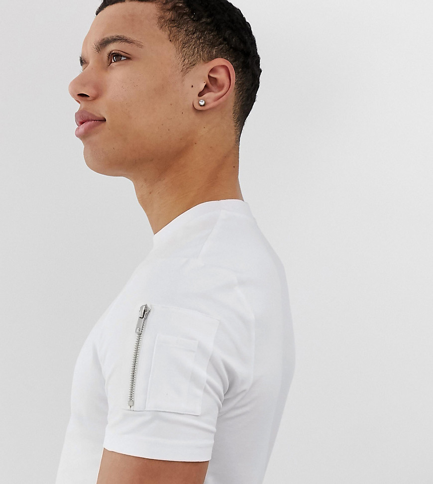 ASOS DESIGN Tall - Skinny lang T-shirt met ronde zoom en MA1 zak in wit