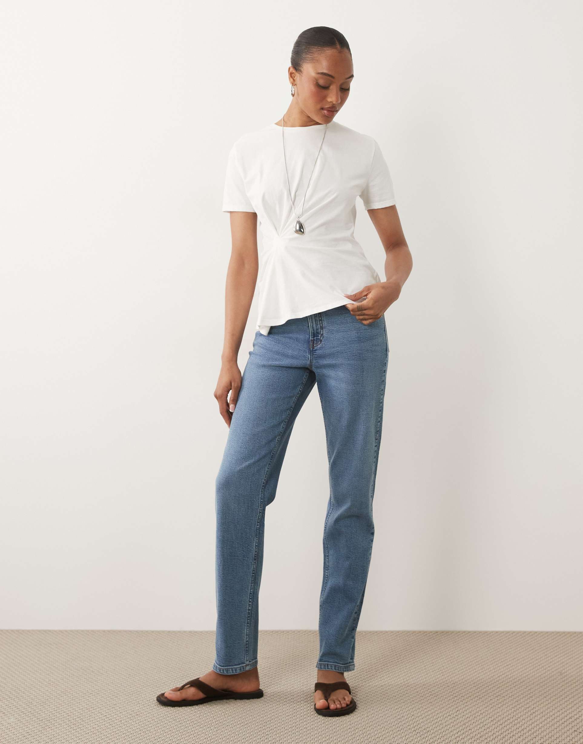 asos design tall slim fit mom jeans in light wash blue