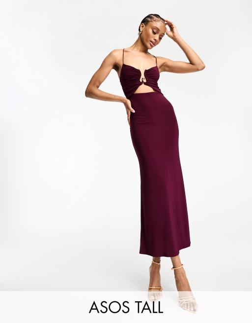 ASOS DESIGN Tall – Śliwkowa sukienka midi na ramiączkach z wycięciem i detalem w kolorze złota