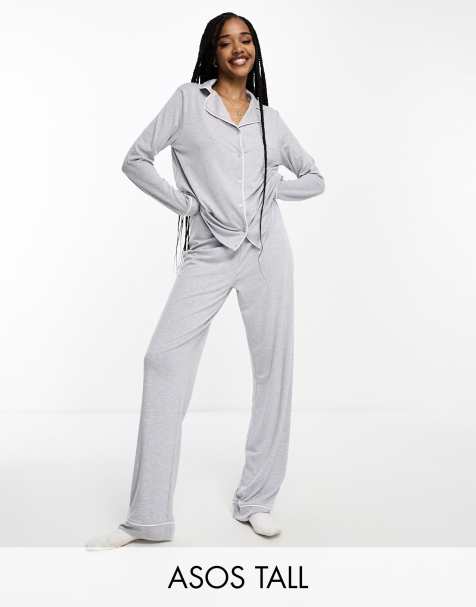 LV Pajamas/ Sleepsuit / Sleepwear Silk Set –