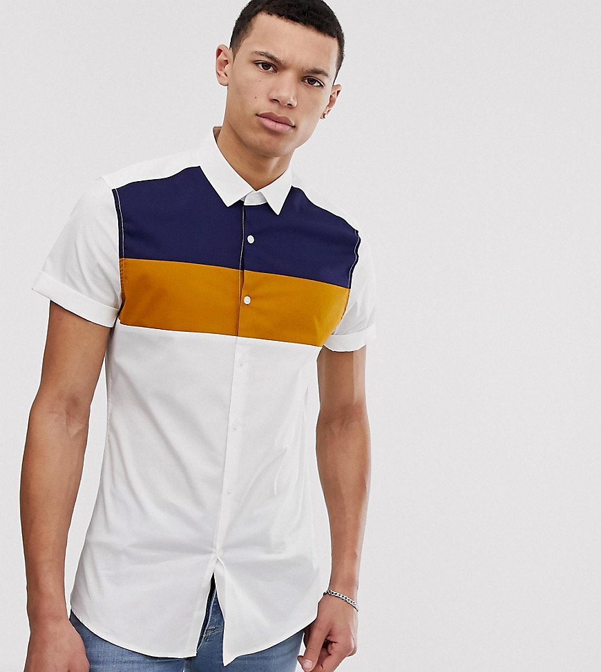ASOS DESIGN Tall - Strækbar Skinny-skjorte med cut & sew i marineblå og sennepsfarve-Hvid