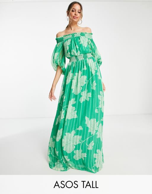 ASOS DESIGN Tall – Sukienka maxi z odsłoniętymi ramionami i obszernymi rękawami z obcisłym mankietem we wzór w kwiatową łączkę