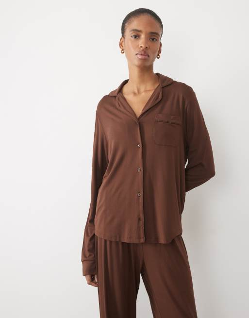 ASOS DESIGN Tall super soft long sleeve shirt & trouser pyjama set in chocolate, 2 of 4