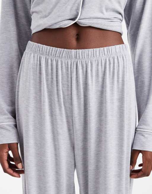 ASOS DESIGN Tall super soft long sleeve shirt & trouser pyjama set with contrast piping in grey, 4 of 4