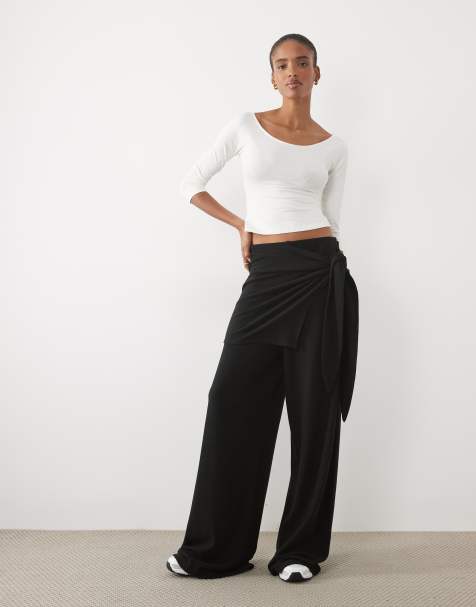 ASOS DESIGN Tall supersoft draperade byxor med knytning i sidan och vida ben i svart - view 1
