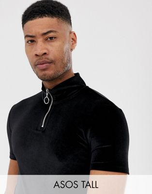 ASOS DESIGN Tall – Svart t-shirt i velour med muscle-passform, stretch och halvpolokrage med dragkedja