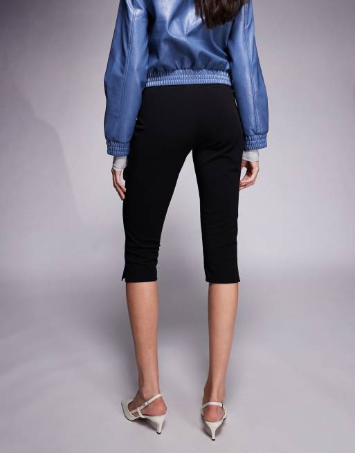 ASOS DESIGN Tall – Svarta capribyxor med sidoslits, 3 av 5
