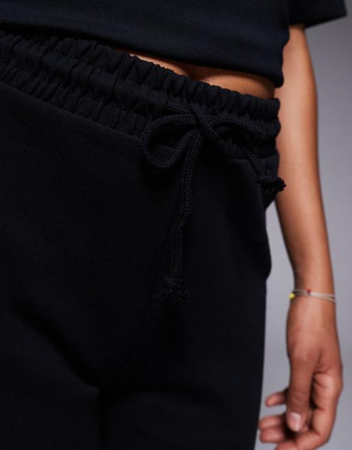 ASOS DESIGN Tall – Svarta, dubbelstickade mjukisbyxor med utsvängd design, del av set, 2 av 5