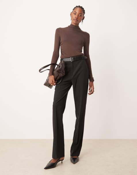 ASOS DESIGN Tall – Svarta, figursydda, raka byxor med skärp och smal passform - view 1