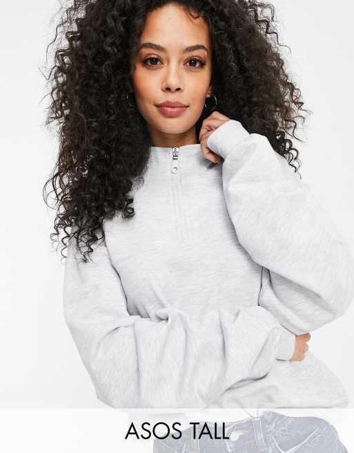 ASOS DESIGN Tall – Sweatshirt mit kurzem Reißverschluss in Kalkgrau