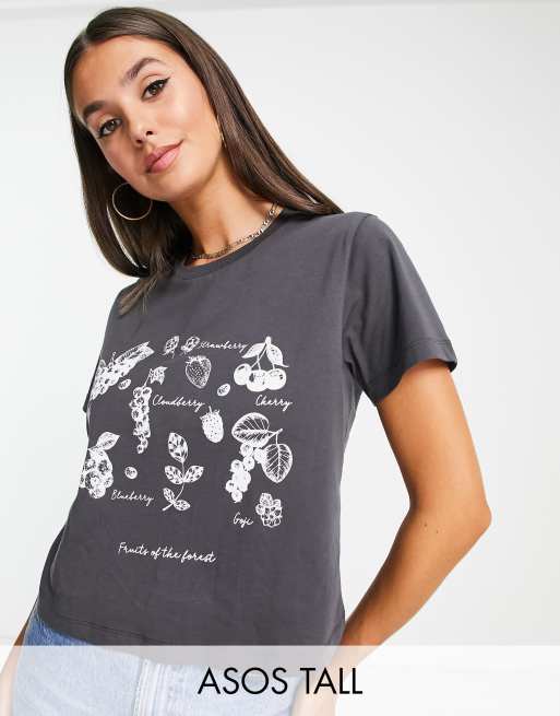 ASOS DESIGN Tall – Szary T-shirt o luźnym kroju we wzór w owoce