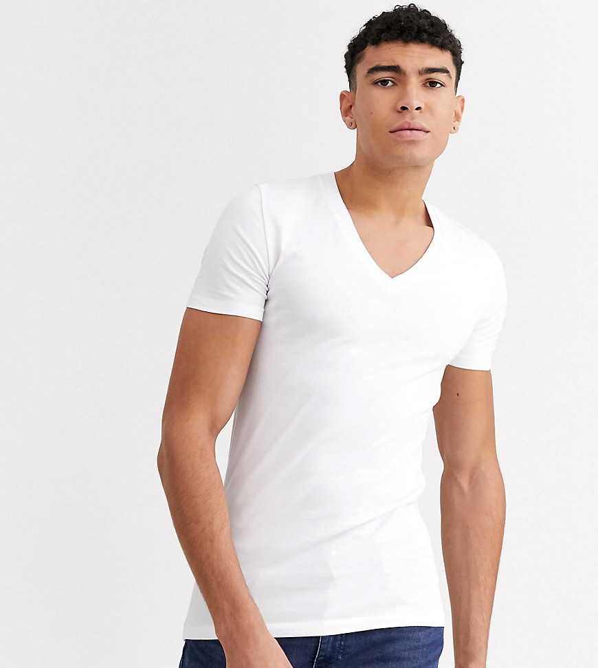 ASOS DESIGN Tall - T-shirt attillata bianca con profondo scollo a V-Bianco