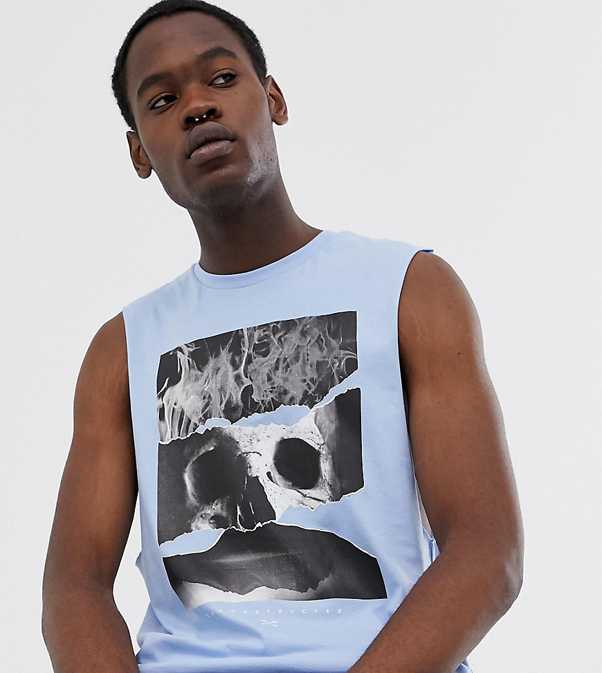 ASOS DESIGN Tall - T-shirt comoda senza maniche in cotone organico con giromanica ampio e stampa di teschio-Blu