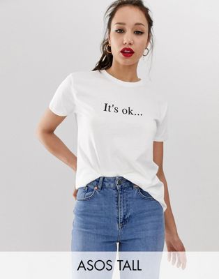 ASOS DESIGN Tall - T-shirt met Its ok-print-Wit