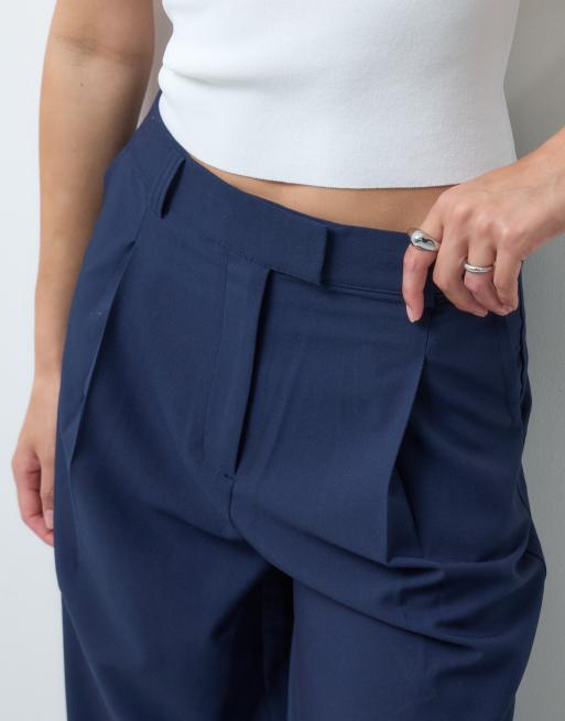 ASOS DESIGN Tall Tailored low rise mensy trouser in navy, 3 of 5