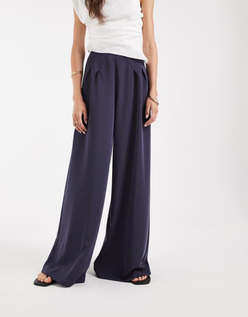 ASOS DESIGN Tall tailored pleated waist wide leg pants, 2 of 5