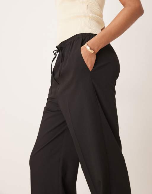 ASOS DESIGN Tall tailored pull-on pants in black, 4 of 5