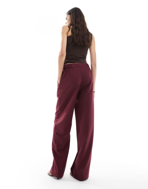 ASOS DESIGN Tall tailored relaxed straight leg trousers in dark cherry, 4 of 5