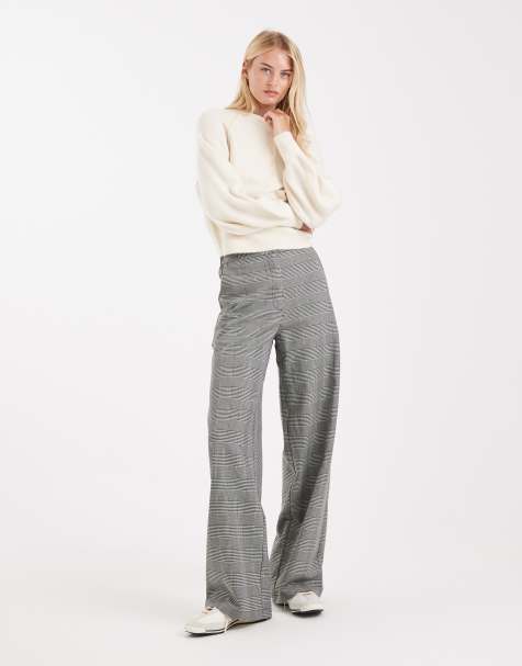 ASOS DESIGN Tall tailored relaxed straight leg trousers in mono dogtooth - view 1