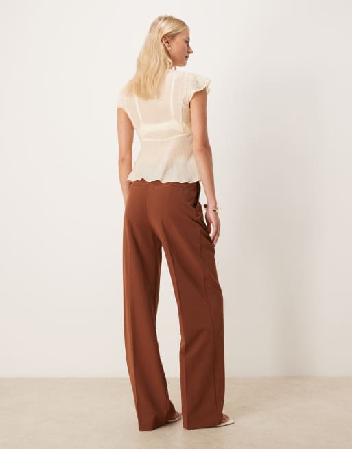 ASOS DESIGN Tall tailored wide leg pants with pleat detail in dark caramel