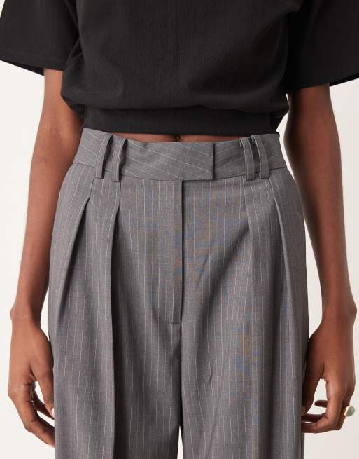 ASOS DESIGN Tall tailored wide leg pants with pleat detail in gray stripe, 2 of 5