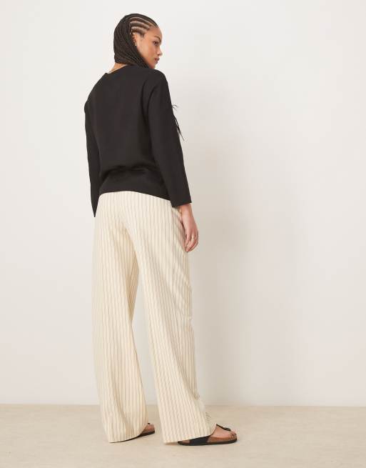 ASOS DESIGN Tall tailored wide leg pants with pleat details in buttermilk stripe, 3 of 5