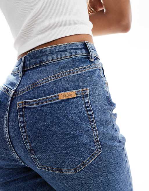 ASOS DESIGN Tall ultimate skinny jeans in mid blue, 2 of 5