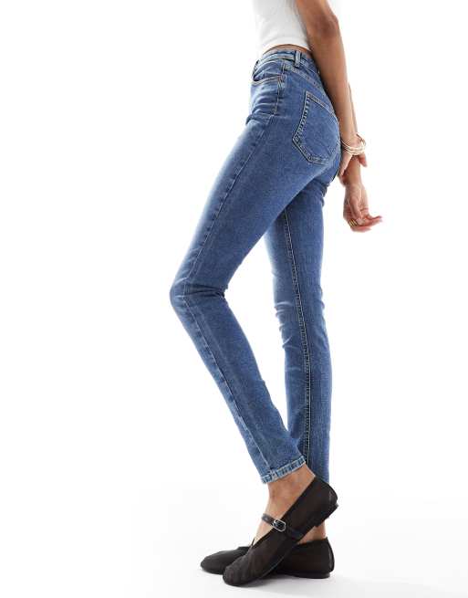 ASOS DESIGN Tall ultimate skinny jeans in mid blue, 3 of 5