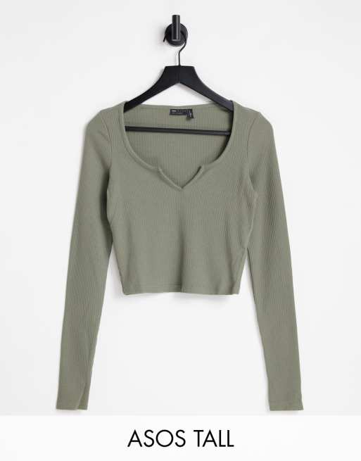 ASOS DESIGN Tall - Vaffeltekstureret top med hak i halsen og lange ærmer i khakigrøn 