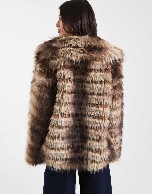 ASOS DESIGN Tall - Veste courte en fausse fourrure à empiècements rayés - Marron, 4 de 4