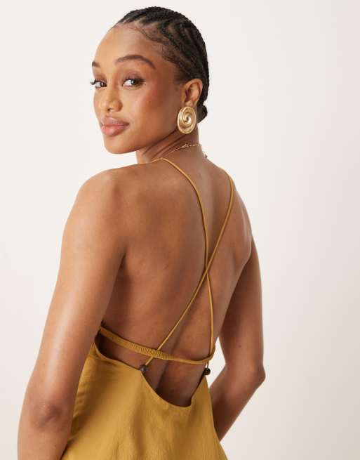 ASOS DESIGN Tall - Vestito lungo a canottiera color oro con pannello cut out e finiture in perline, 2 di 4