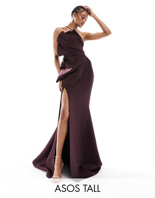 ASOS DESIGN Tall Vestito lungo premium a fascia color prugna aderente con dettaglio a ventaglio e strascico ASOS