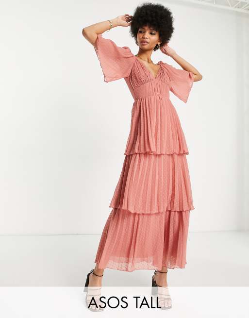 ASOS DESIGN Tall - Vestito midi a pieghe in plumetis rosa intenso con gonna a balze