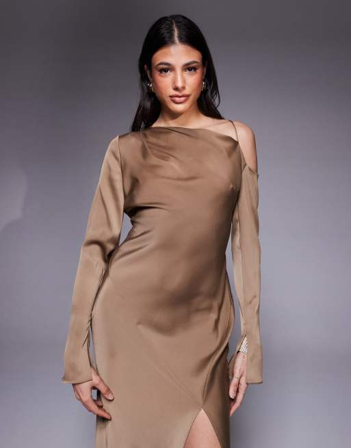 ASOS DESIGN Tall - Vestito midi marrone allacciato sulla schiena con scollo asimmetrico, 2 di 4